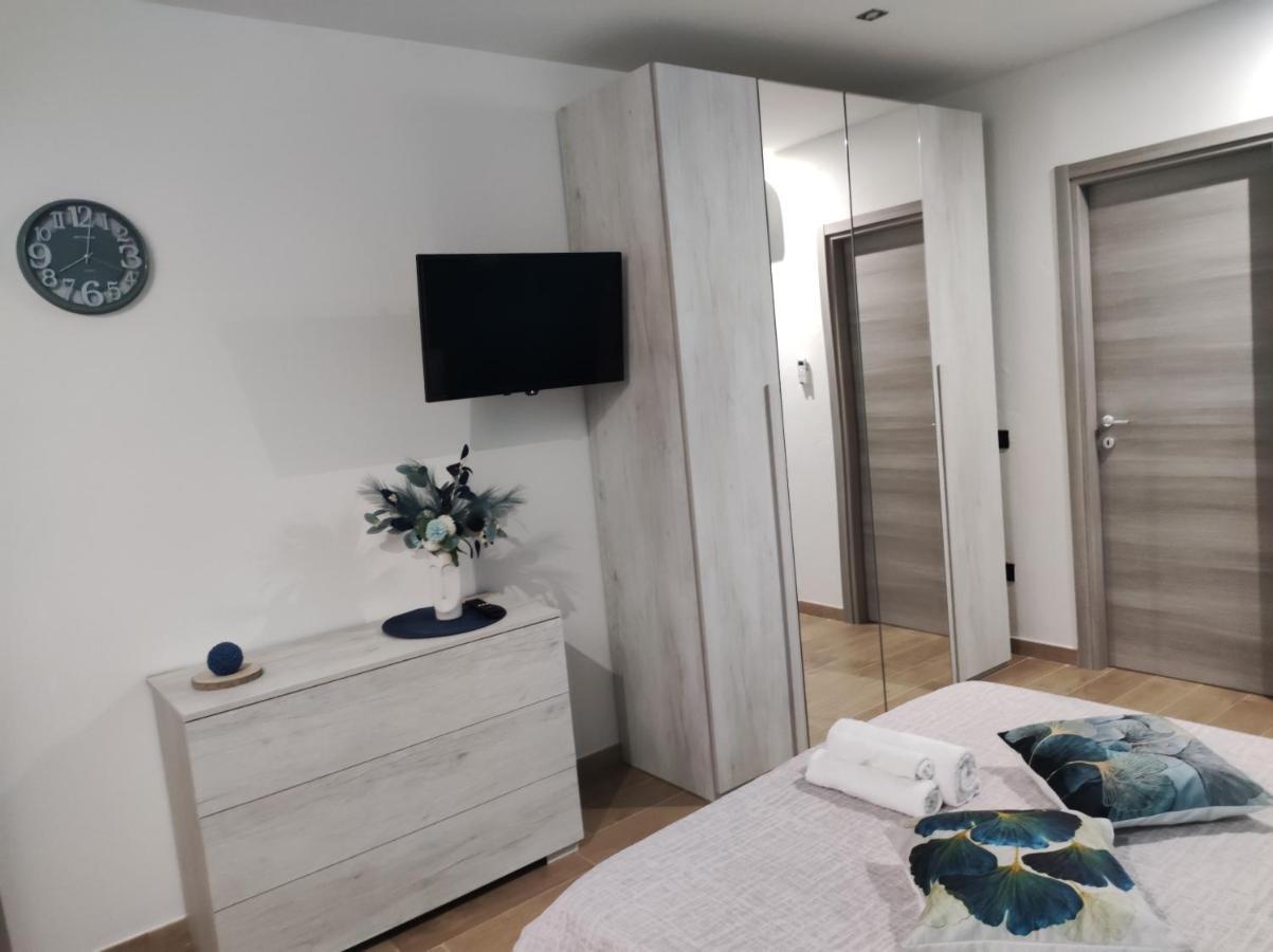 A Casa Di Lina